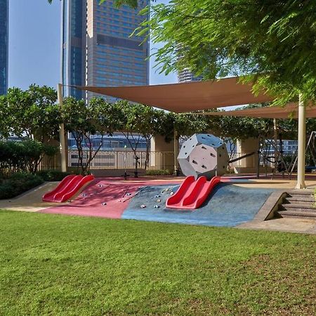 דובאי Magnificent 2 Bedroom With Stunning Burj Khalifa View מראה חיצוני תמונה