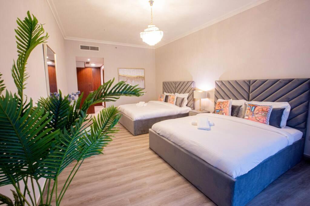 דובאי Magnificent 2 Bedroom With Stunning Burj Khalifa View מראה חיצוני תמונה